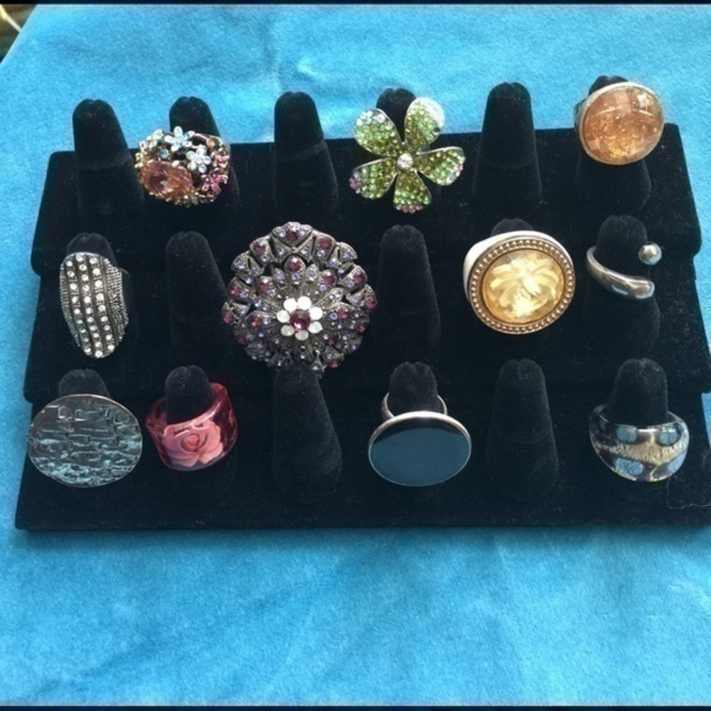 PRICE DROP!! Bundle of 12 rings